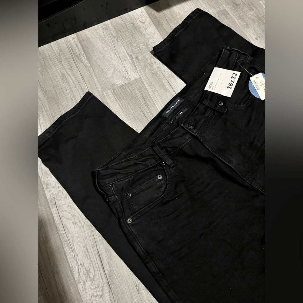 NWT Men’s Aeropastle Black Jeans